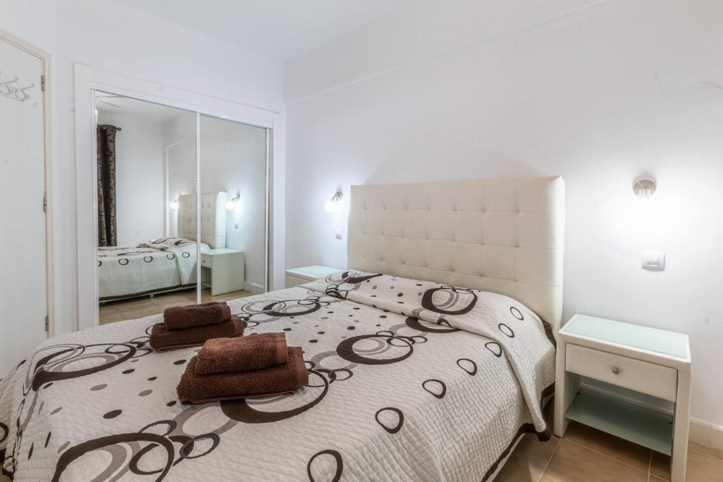 Oceanfront Paraiso Apt By Dream Homes Tenerife 플라야 파라이소 외부 사진