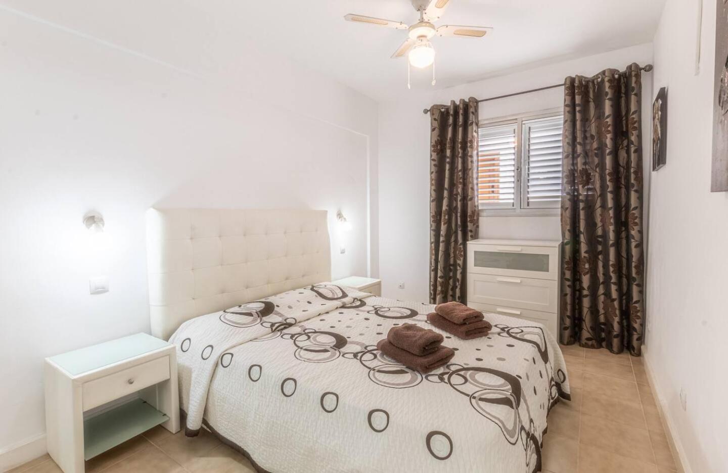 Oceanfront Paraiso Apt By Dream Homes Tenerife 플라야 파라이소 외부 사진