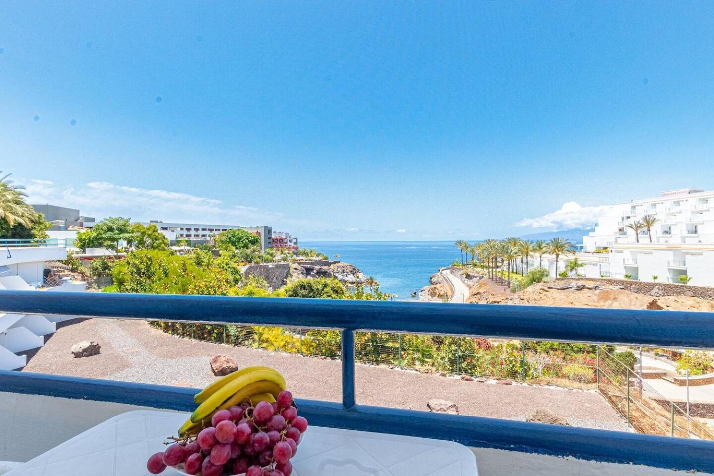Oceanfront Paraiso Apt By Dream Homes Tenerife 플라야 파라이소 외부 사진